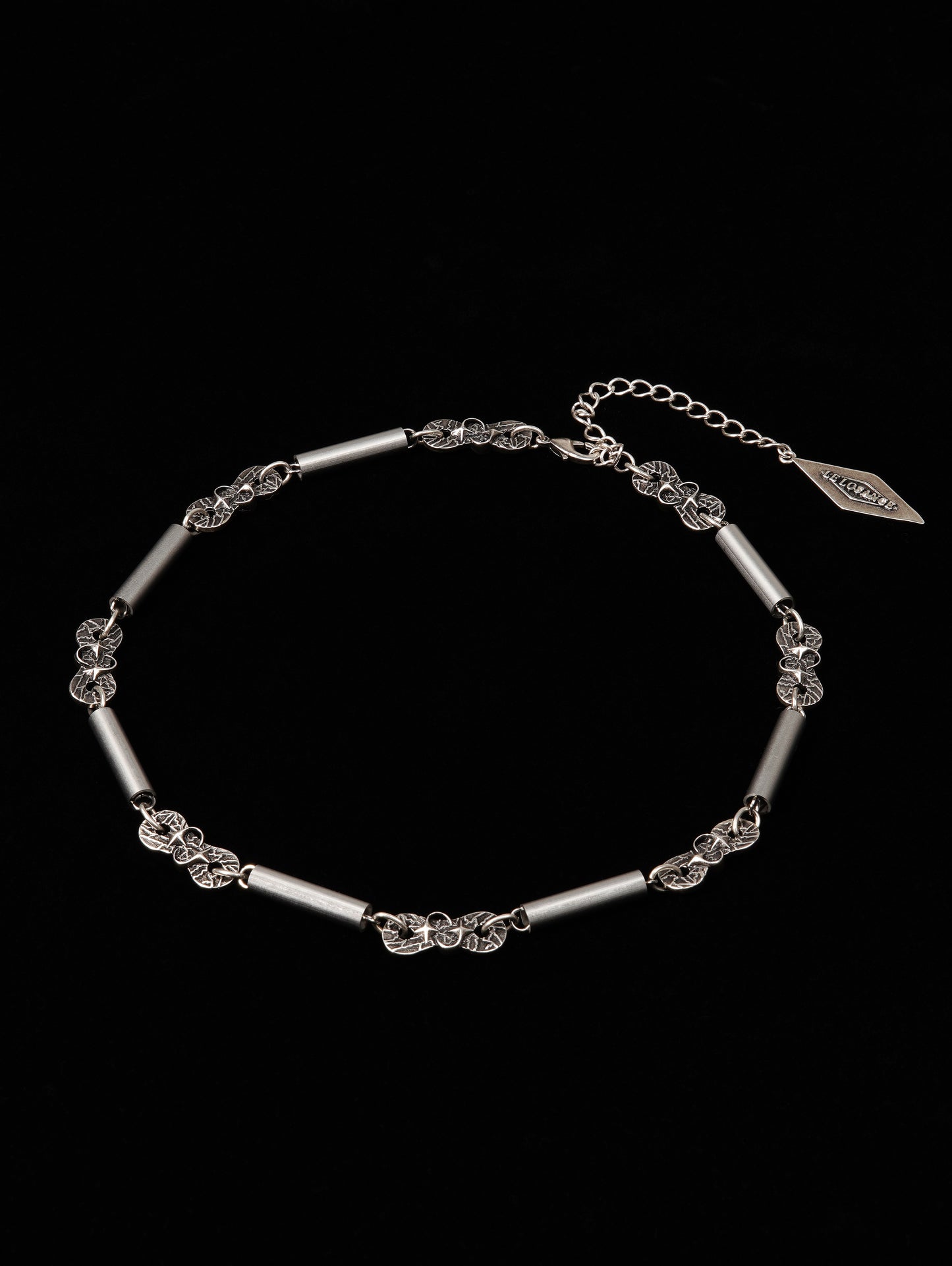SPARKLE COLUMN NECKLACE