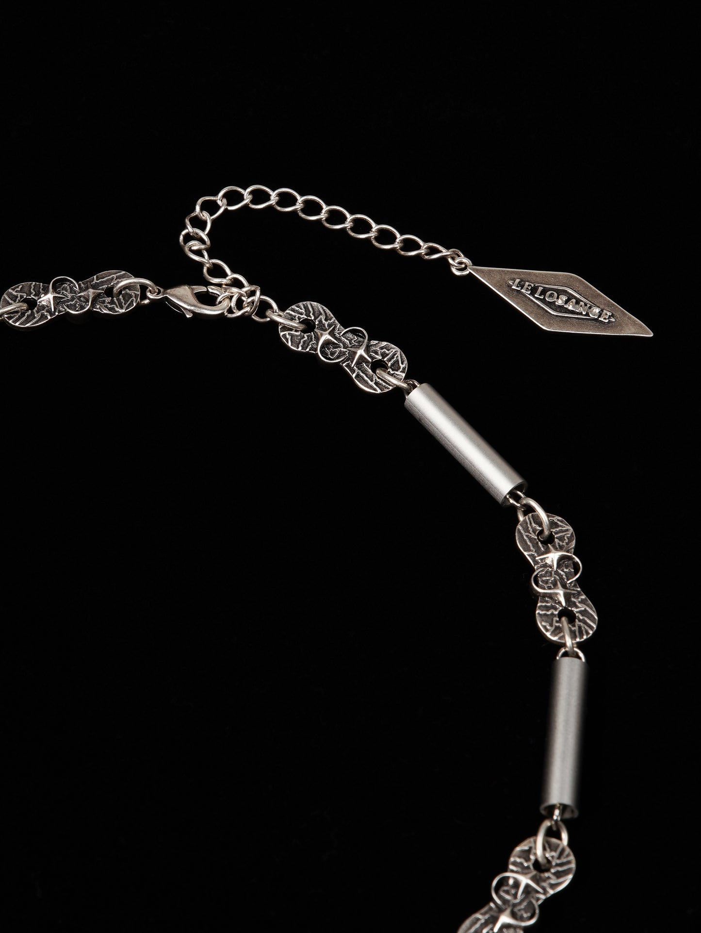 SPARKLE COLUMN NECKLACE