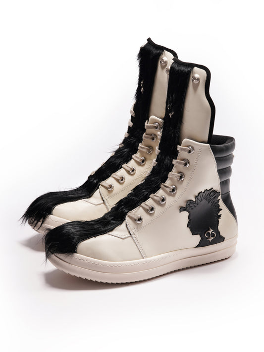 MOHAWK HORSEHAIR BOOTS WHITE