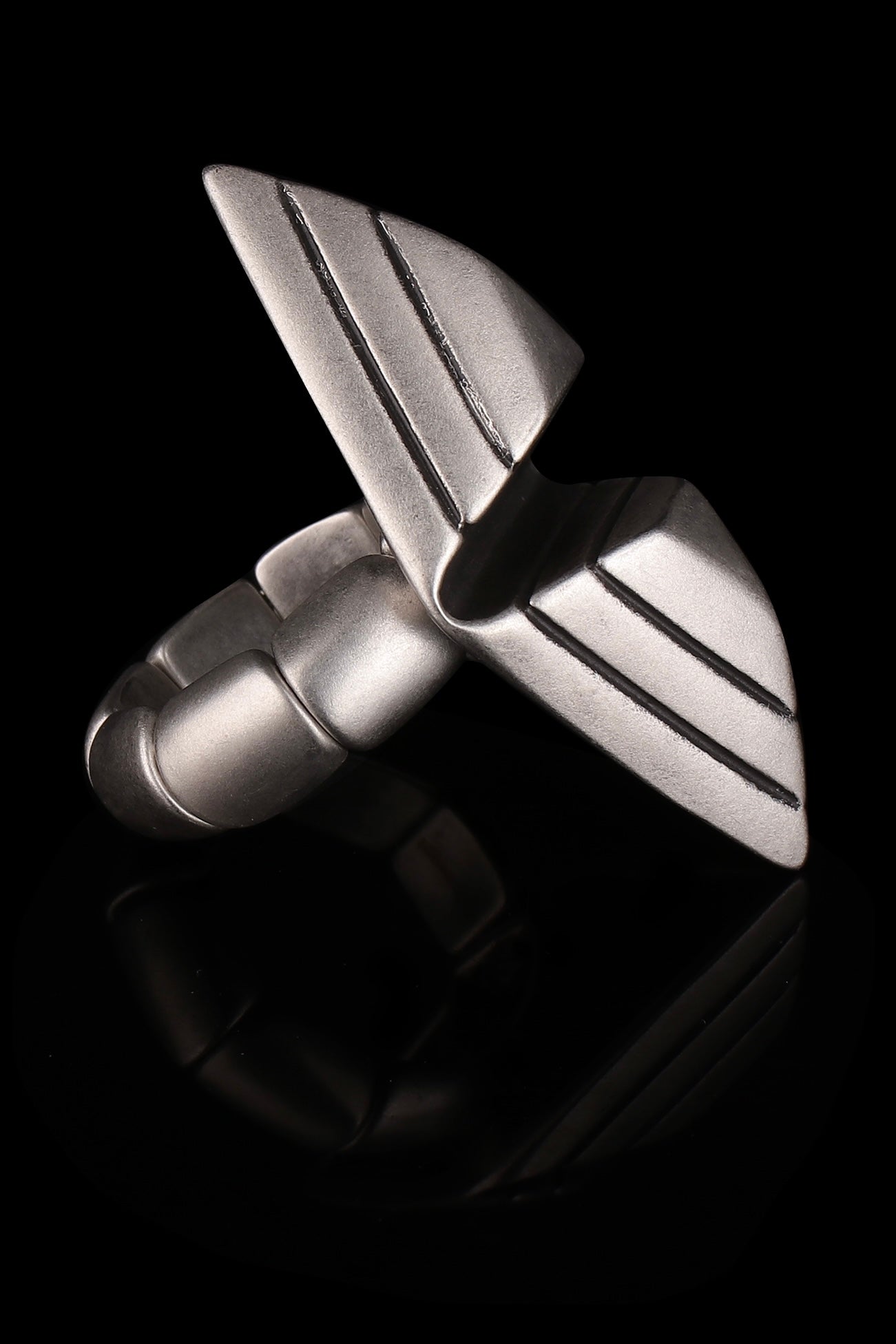 XENOMORPH RHOMBUS RING
